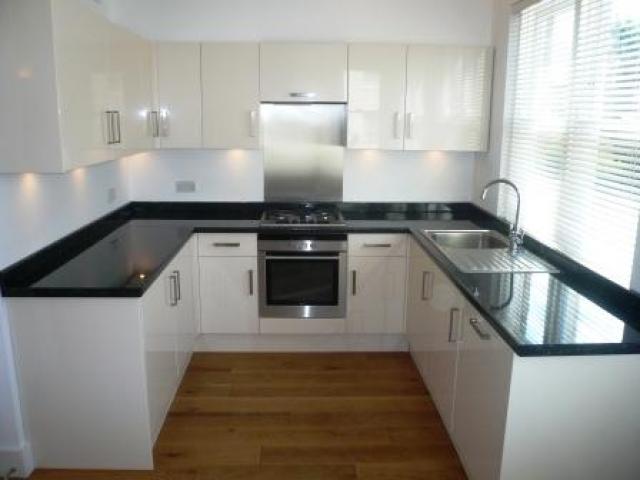 			3 Bedroom, 1 bath, 1 reception Flat			 Maygrove Road, WEST HAMPSTEAD