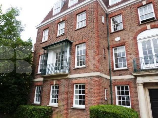 			CATCHMENT AREA FOR SCHOOLS, 3 Bedroom, 1 bath, 1 reception Serviced Apartments			 Fortis Green, Muswell Hill