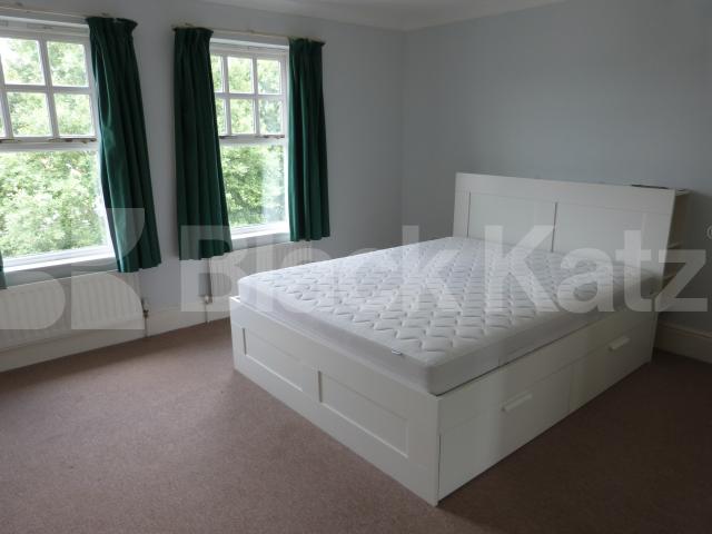 			4 Bedroom, 1 bath, 1 reception House			 Osier Crescent, MUSWELL HILL