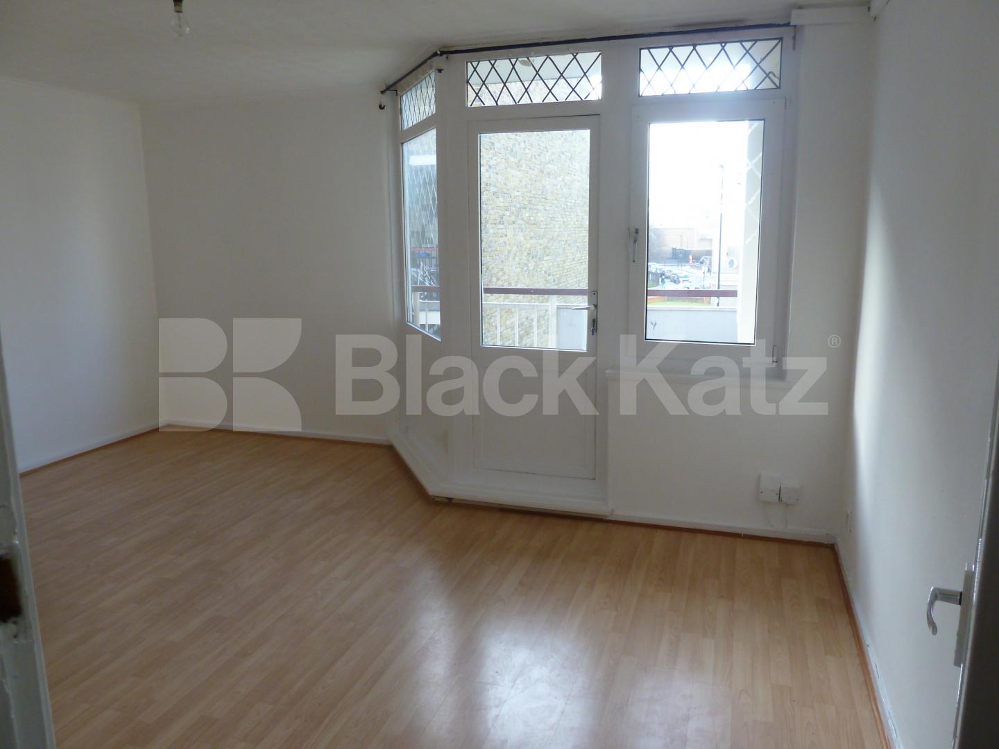 			New Instruction, 3 Bedroom, 1 bath, 1 reception Flat			 Key Close, BETHNAL GREEN/ WHITECHAPEL