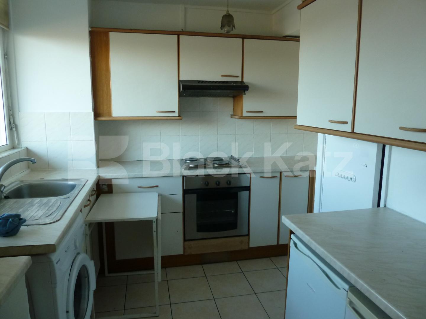 			New Instruction, 3 Bedroom, 1 bath, 1 reception Flat			 Key Close, BETHNAL GREEN/ WHITECHAPEL