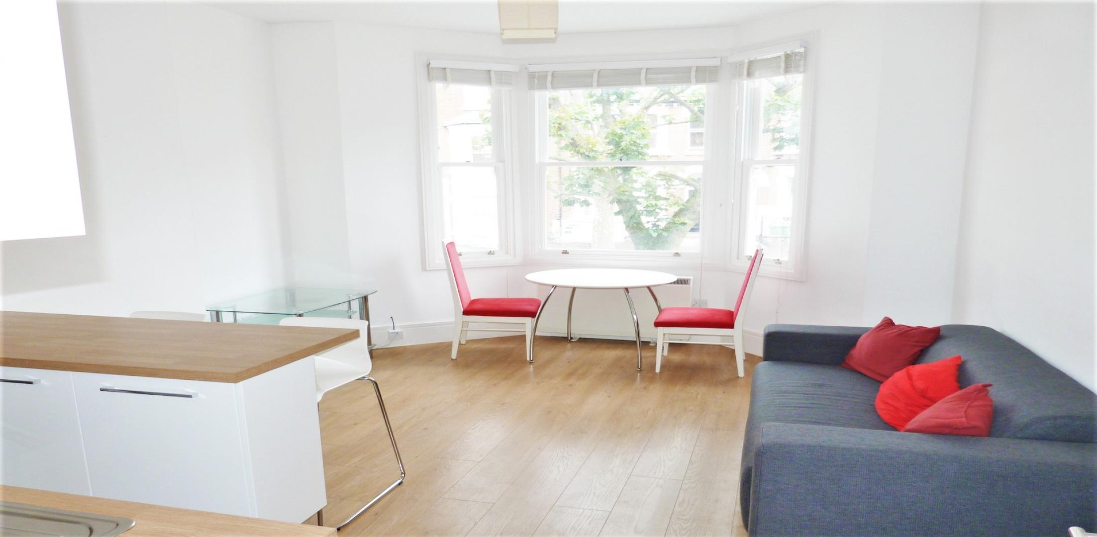 			2 Bedroom, 1 bath, 1 reception Flat			 Sherriff Road, WEST HAMPSTEAD
