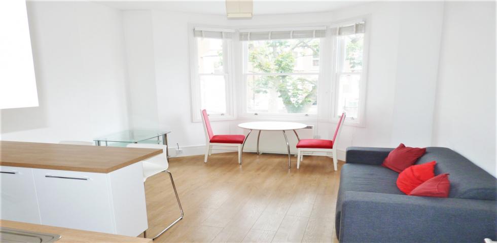 			2 Bedroom, 1 bath, 1 reception Flat			 Sherriff Road, WEST HAMPSTEAD