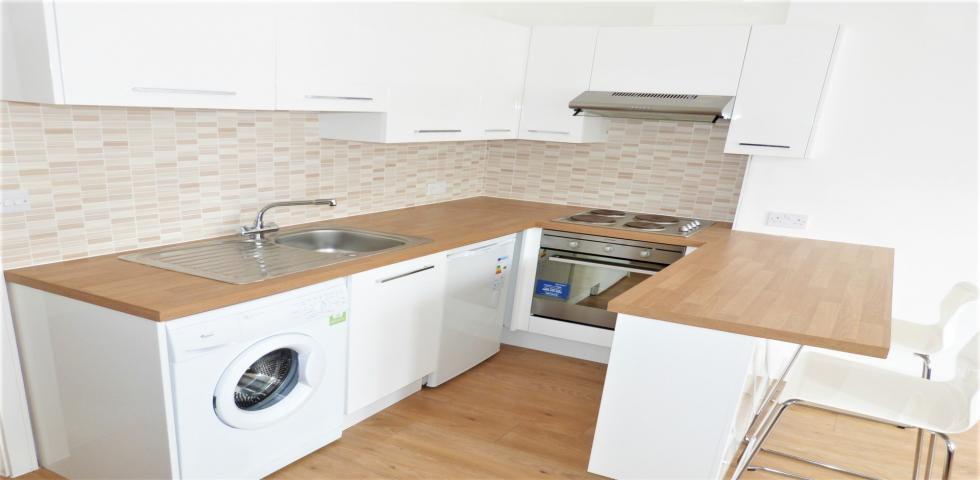 			2 Bedroom, 1 bath, 1 reception Flat			 Sherriff Road, WEST HAMPSTEAD