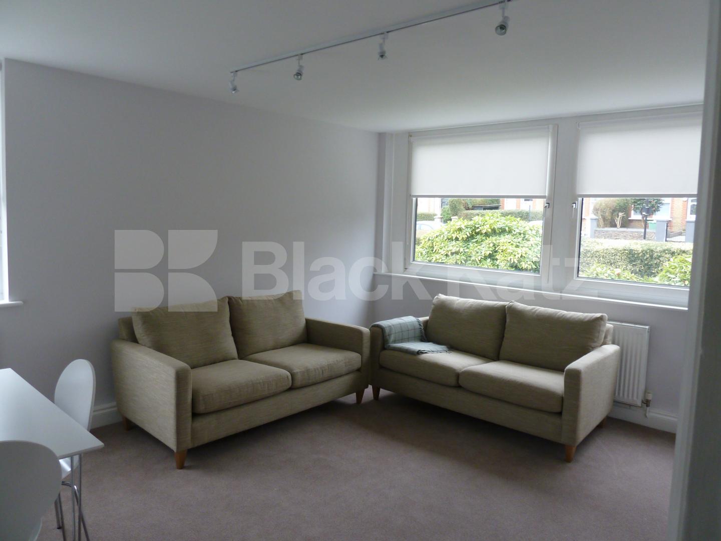 			New Instruction, 2 Bedroom, 1 bath, 1 reception Flat			 Mountview Road, FINSBURY PARK/ STROUD GREEN