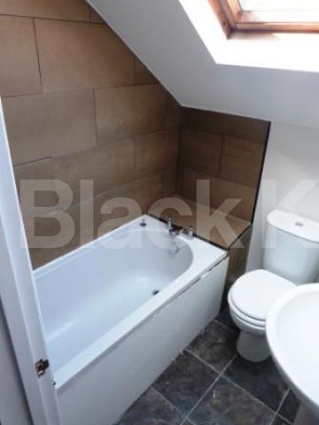 			2 Bedroom, 1 bath, 1 reception Flat			 Priory Avenue, CROUCH END