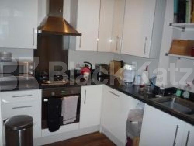 			2 Bedroom, 1 bath, 1 reception Ground Floor Flat			 Highgate West Hill, HIGHGATE