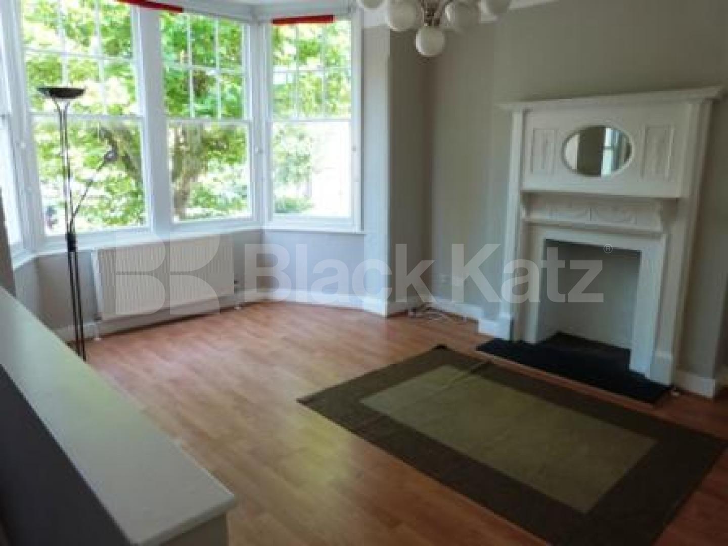 			2 Bedroom, 1 bath, 1 reception Flat			 Priory Avenue, CROUCH END