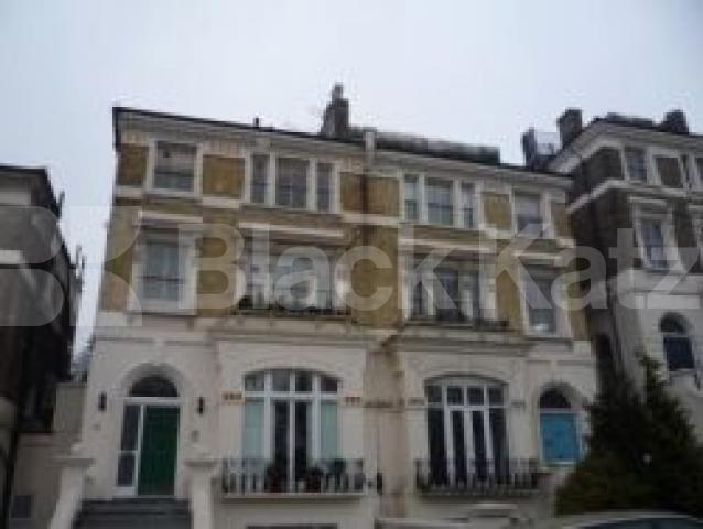			2 Bedroom, 1 bath, 1 reception Ground Floor Flat			 Highgate West Hill, HIGHGATE