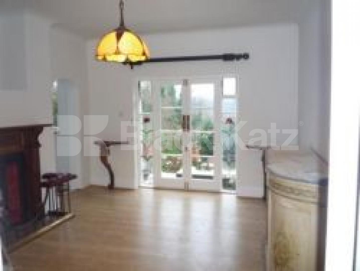 			2 Bedroom, 1 bath, 1 reception Flat			 Shepherds Hill, HIGHGATE