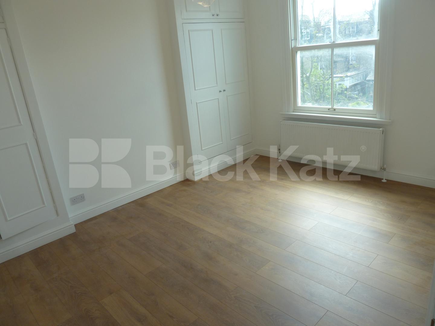 			New Instruction, 4 Bedroom, 1 bath, 1 reception Flat			 Brooke Road, STOKE NEWINGTON/ CLAPTON