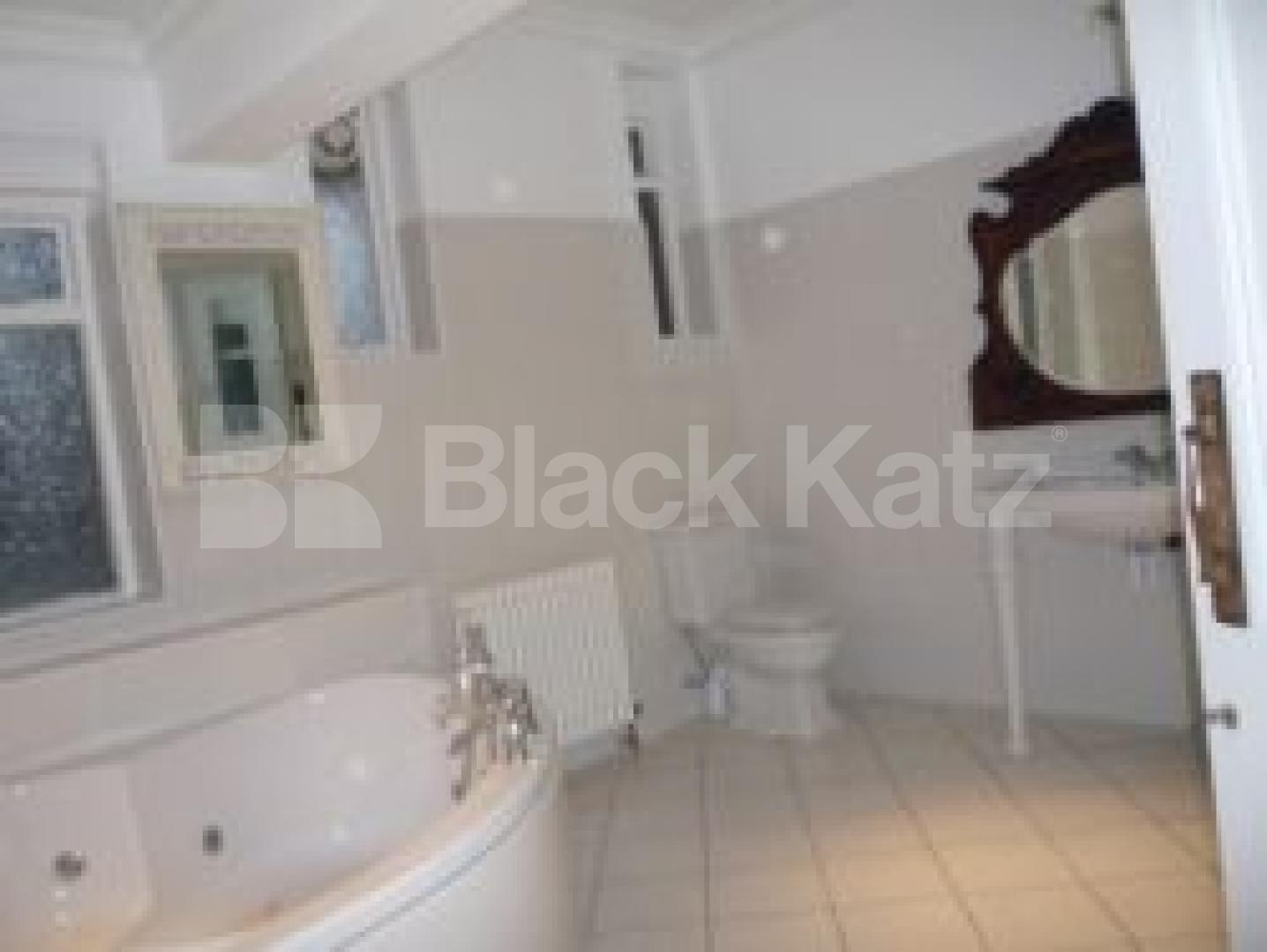 			2 Bedroom, 1 bath, 1 reception Flat			 Shepherds Hill, HIGHGATE