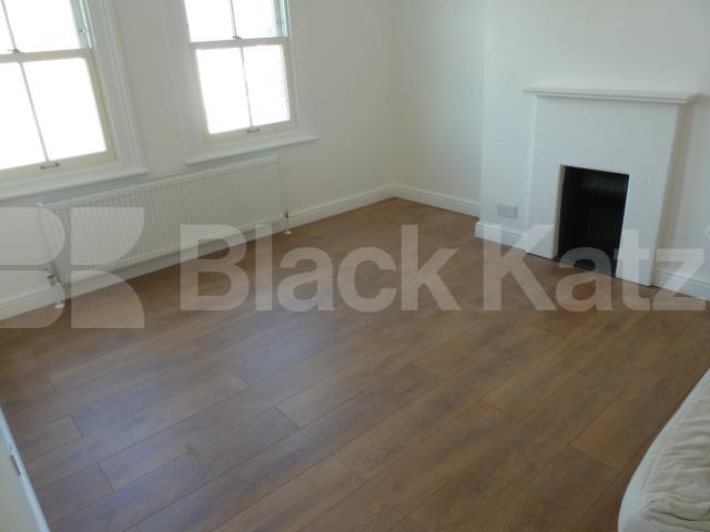 			New Instruction, 4 Bedroom, 1 bath, 1 reception Flat			 Brooke Road, STOKE NEWINGTON/ CLAPTON