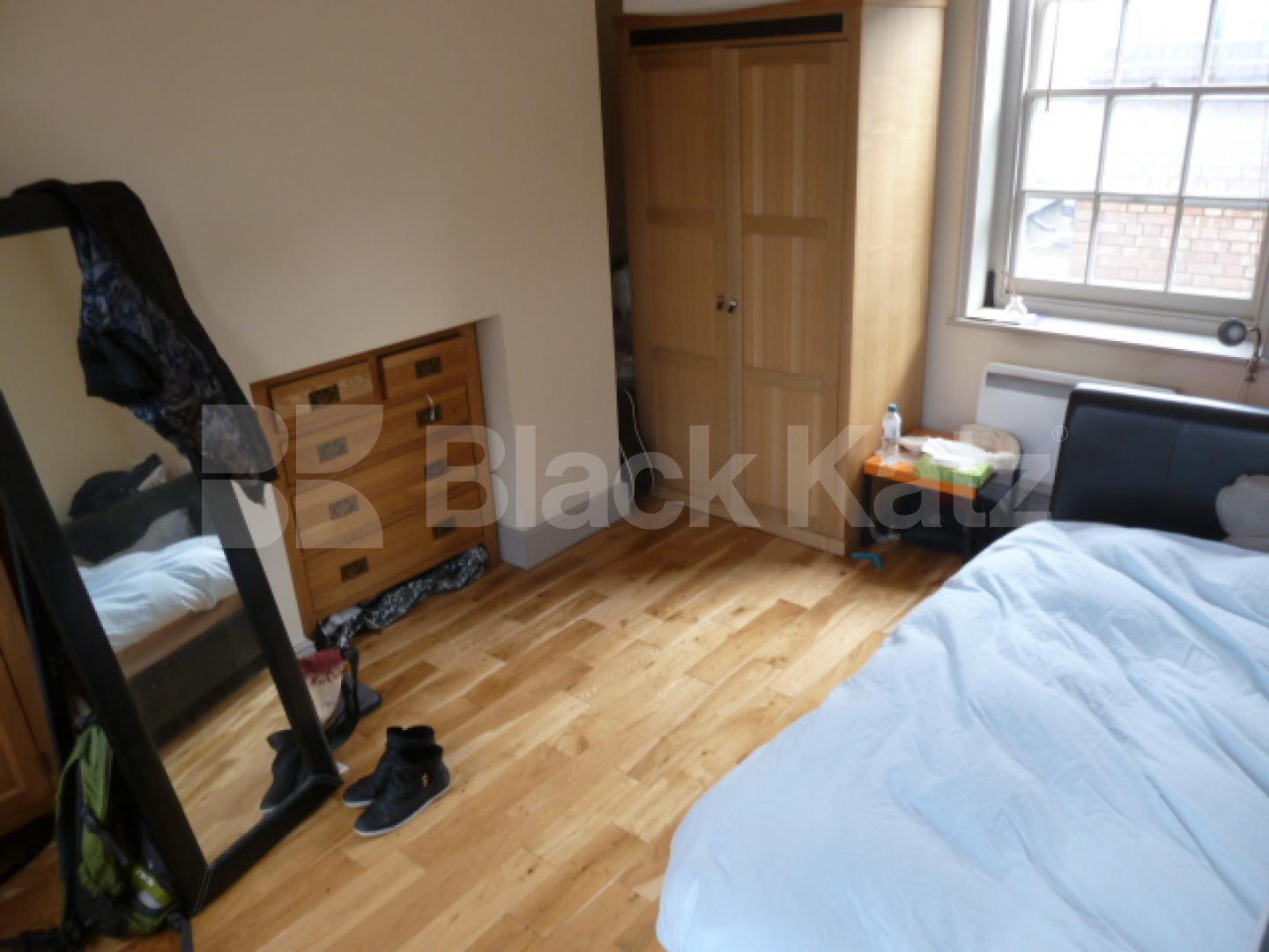			New Instruction, 1 Bedroom, 1 bath, 1 reception Flat			 Penton Street, ANGEL 