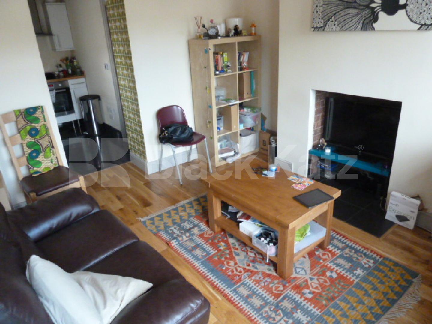 			New Instruction, 1 Bedroom, 1 bath, 1 reception Flat			 Penton Street, ANGEL 