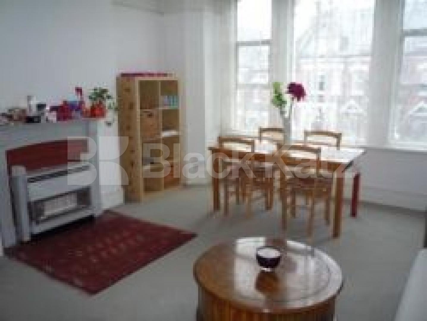 			LET!, 1 Bedroom, 1 bath, 1 reception Flat			 Church Crescent, MUSWELL HILL