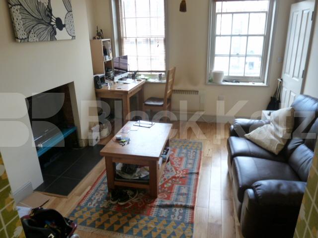 			New Instruction, 1 Bedroom, 1 bath, 1 reception Flat			 Penton Street, ANGEL 