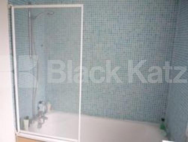 			LET , 1 Bedroom, 1 bath, 1 reception Flat			 Sydney Road, TURNPIKE LANE N8