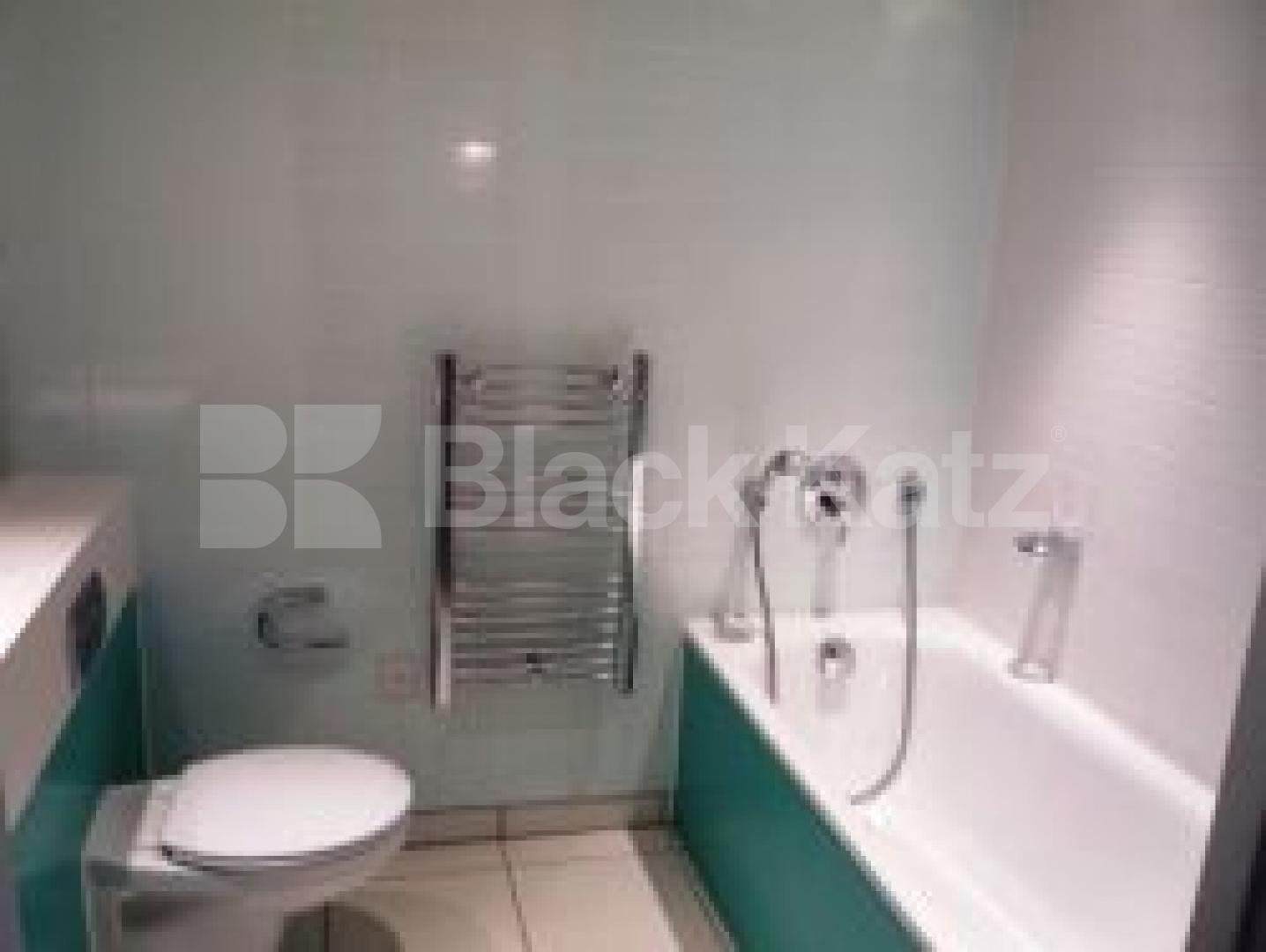 			2 Bedroom, 1 bath, 1 reception Flat			 Fyfe Building, New River Village, HORNSEY