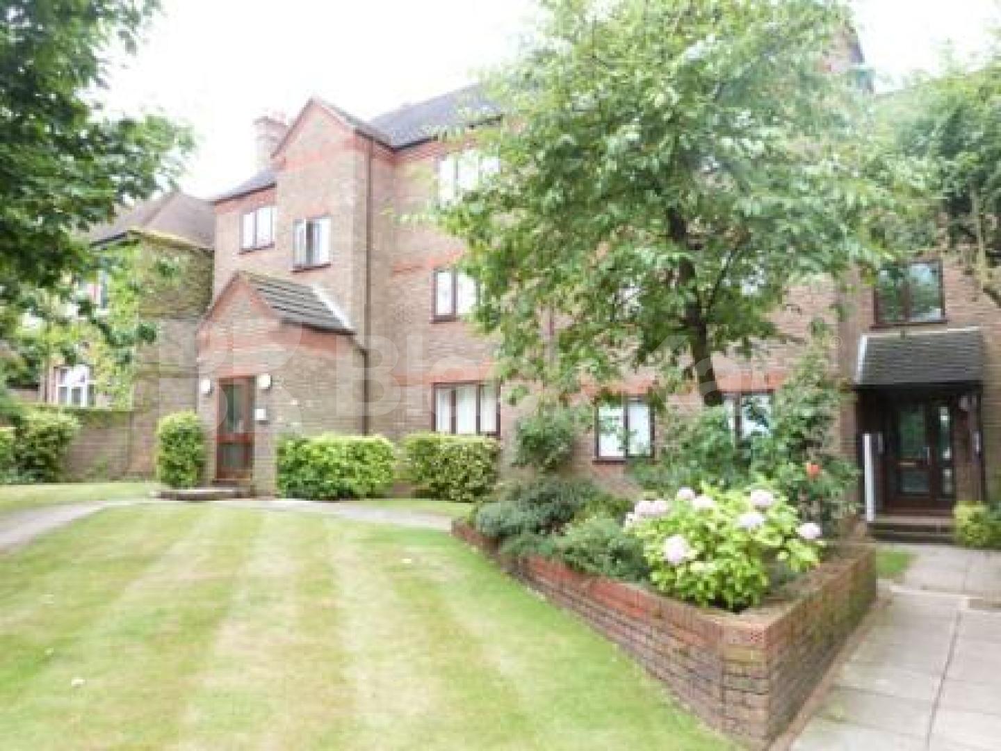 			2 Bedroom, 1 bath, 1 reception Flat			 Caroline Close, MUSWELL HILL