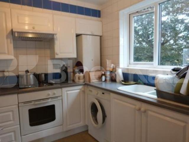 			2 Bedroom, 1 bath, 1 reception Flat			 Caroline Close, MUSWELL HILL