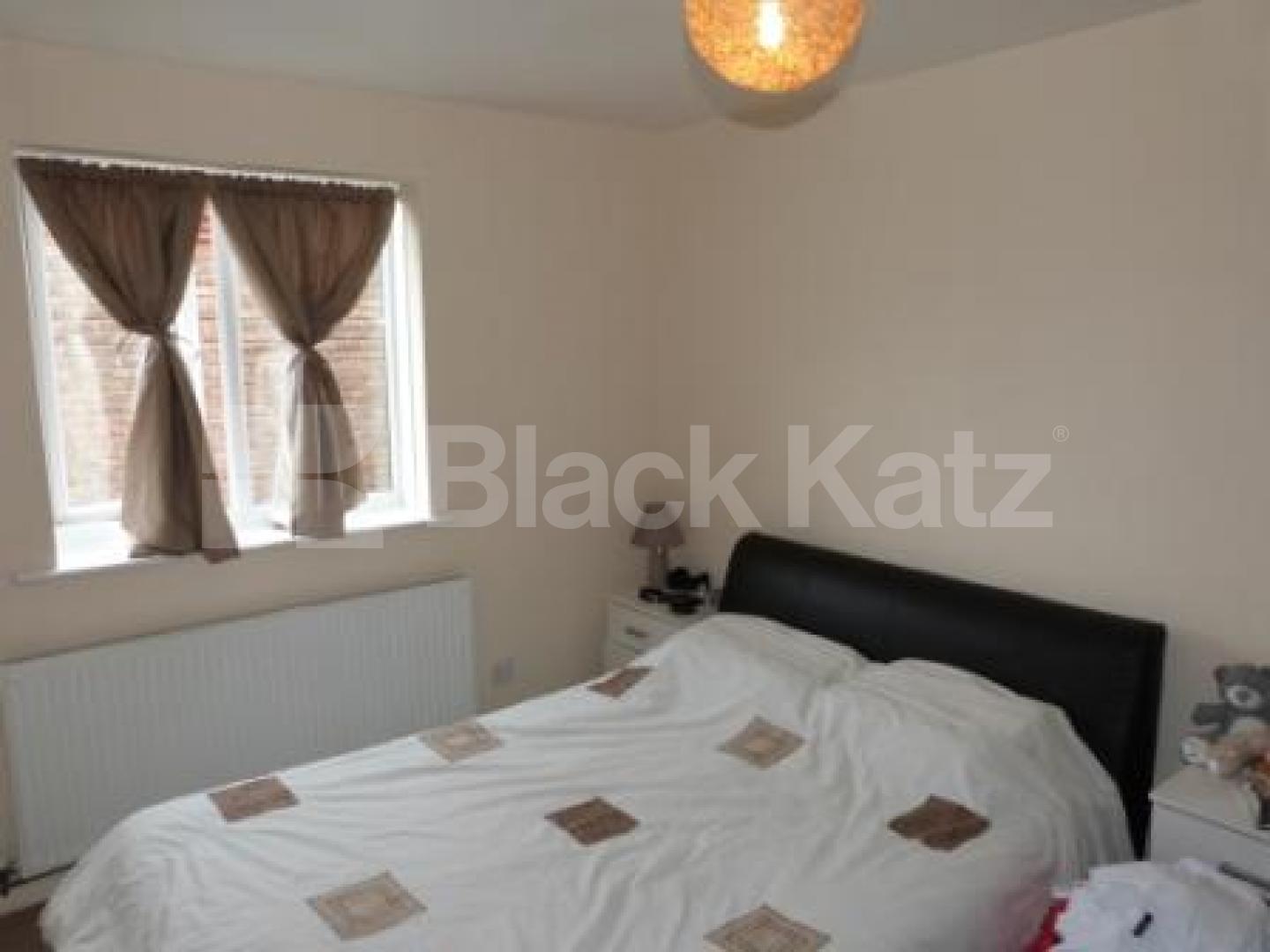 			2 Bedroom, 1 bath, 1 reception Flat			 Caroline Close, MUSWELL HILL