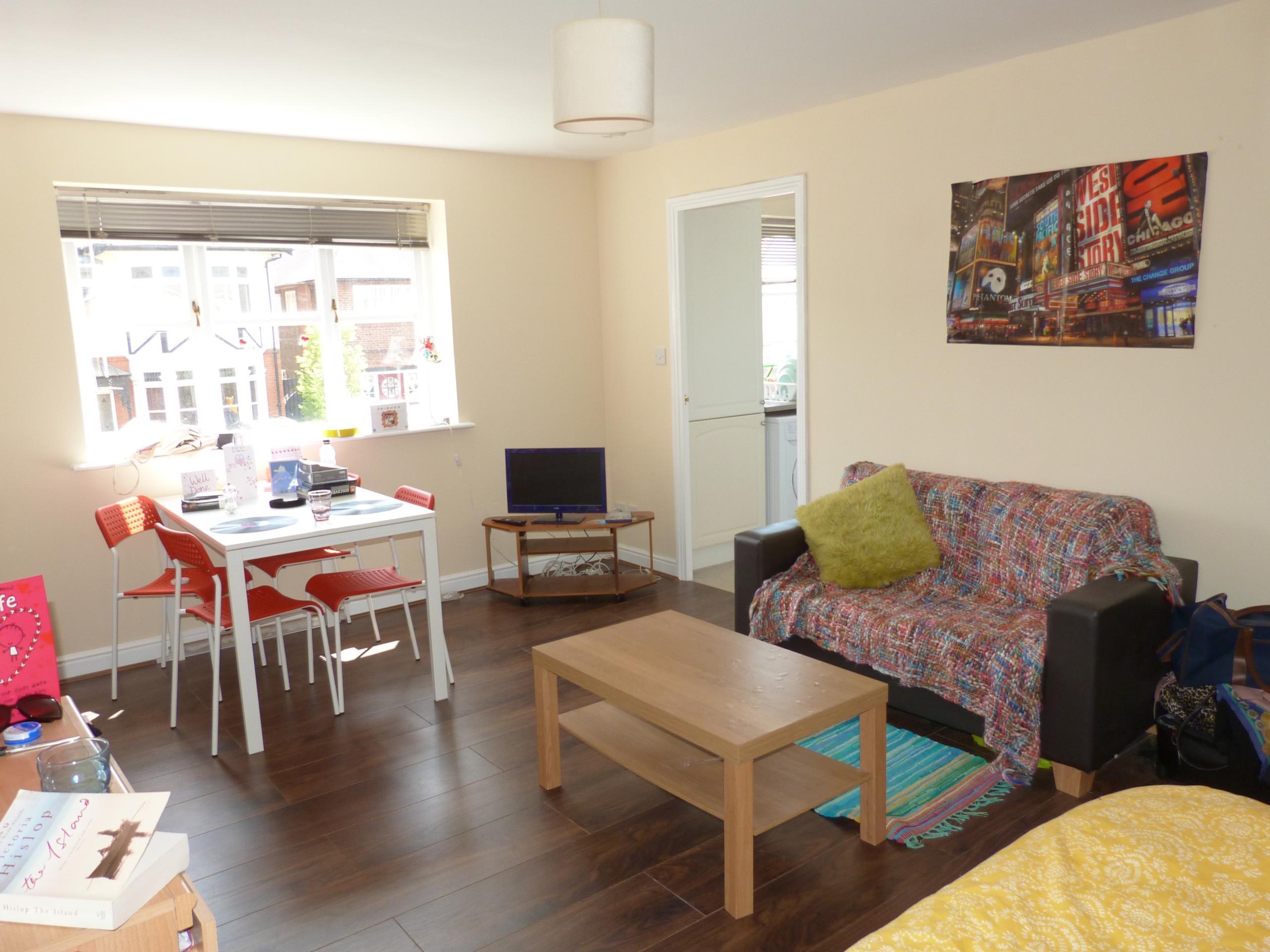 			Studio Apartment, 1 bath, 1 reception Flat			 Upton Close, CRICKLEWOOD NW2