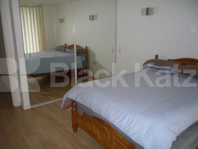 			1 Bedroom, 1 bath, 1 reception Flat			 New River Village, HORNSEY