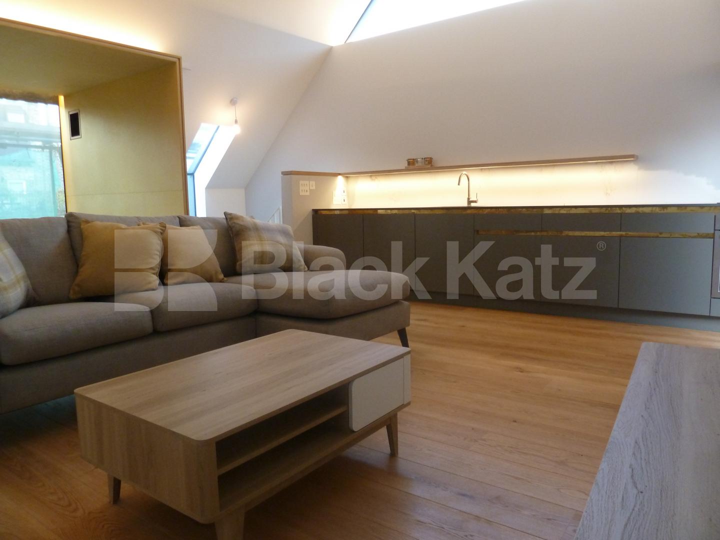 			NEW INSTRUCTION!, 2 Bedroom, 1 bath, 1 reception Apartment			 Godson Street, Angel