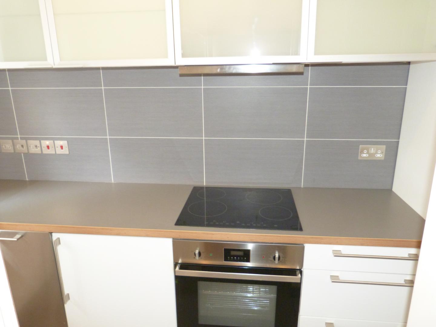 			Excellent standard throughout., Studio Apartment, 1 bath, 1 reception Studio			 Howitt Road, BELSIZE PARK