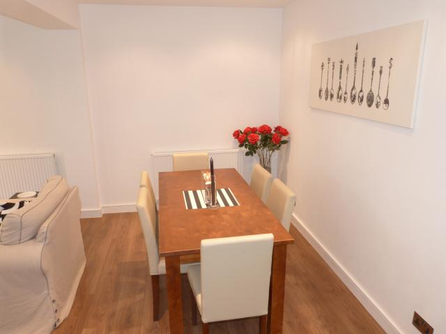 			NEW INSTRUCTION, 4 Bedroom, 1 bath, 1 reception House			 St Crispins Close, HAMPSTEAD HEATH