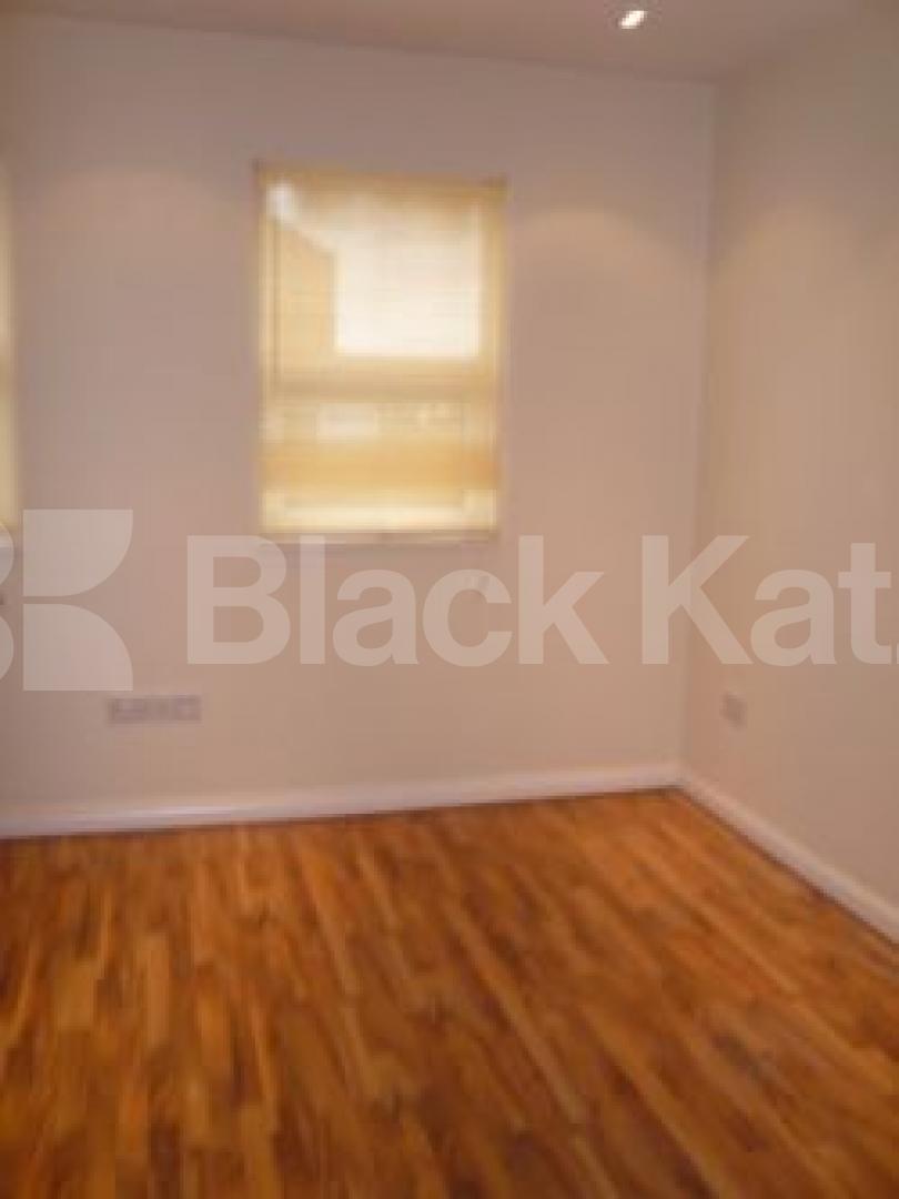 			Brand new!, 2 Bedroom, 1 bath, 1 reception Ground Floor Flat			 Park Road, HARRINGAY