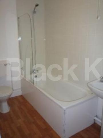 			2 Bedroom, 1 bath, 1 reception Flat			 Tottenham Lane, Crouch End