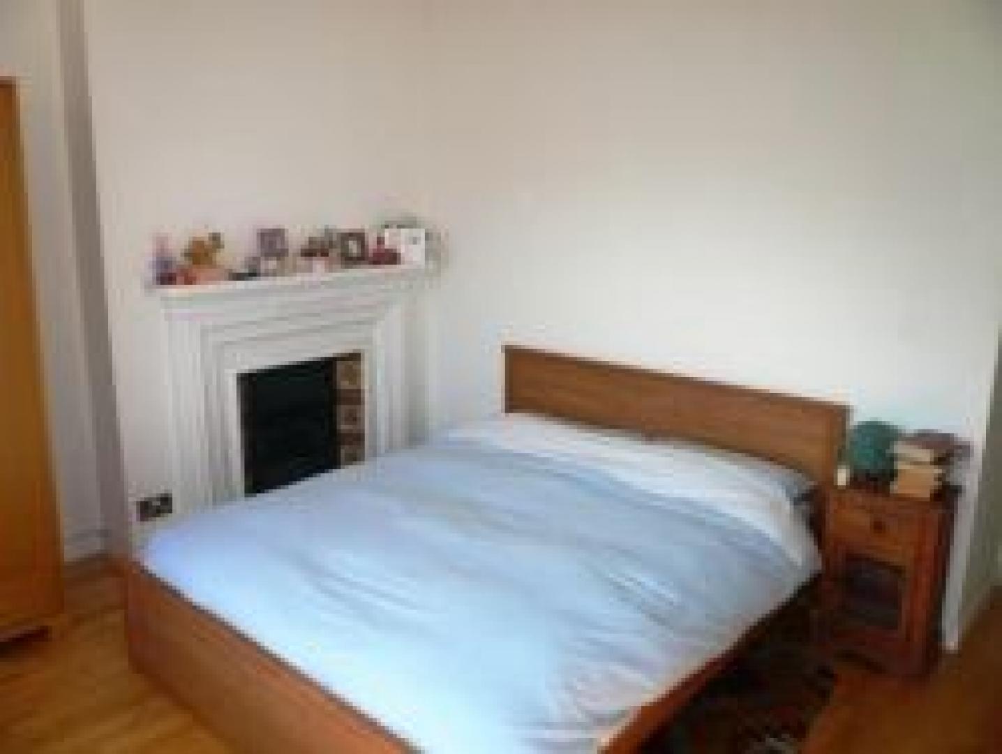 			NEW INSTRUCTION, 2 BED PLUS STUDY, 2 Bedroom, 1 bath, 1 reception Flat			 Goldhurst Terrace, WEST/SOUTH HAMPSTEAD