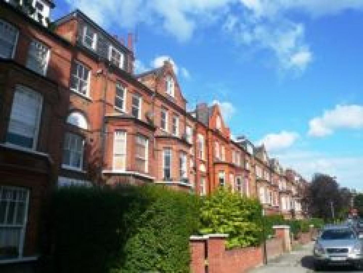 			NEW INSTRUCTION, 2 BED PLUS STUDY, 2 Bedroom, 1 bath, 1 reception Flat			 Goldhurst Terrace, WEST/SOUTH HAMPSTEAD