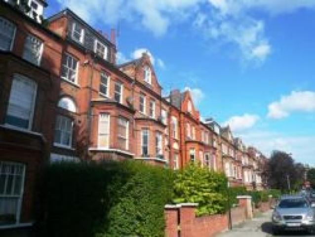 			NEW INSTRUCTION, 2 BED PLUS STUDY, 2 Bedroom, 1 bath, 1 reception Flat			 Goldhurst Terrace, WEST/SOUTH HAMPSTEAD