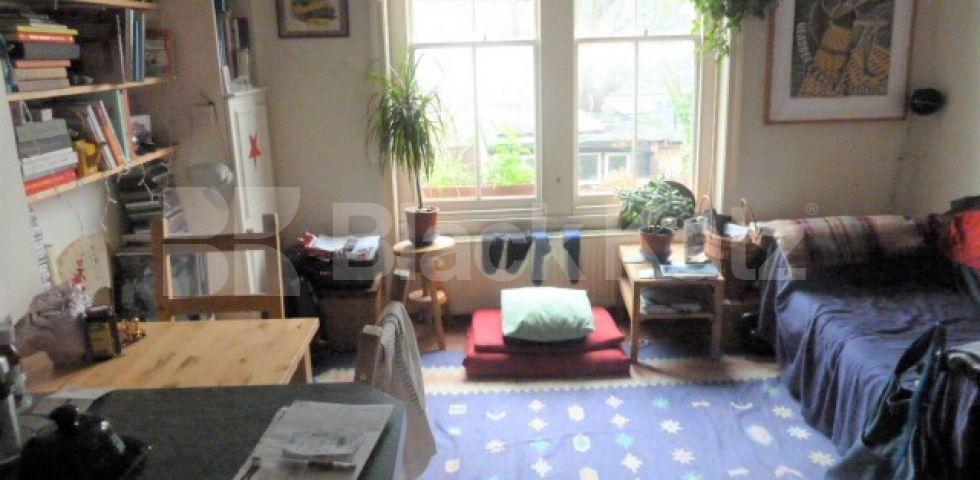 			LET AGREED, 1 Bedroom, 1 bath, 1 reception Flat			 Leweston Place, STOKE NEWINGTON-STAMFORD HILL