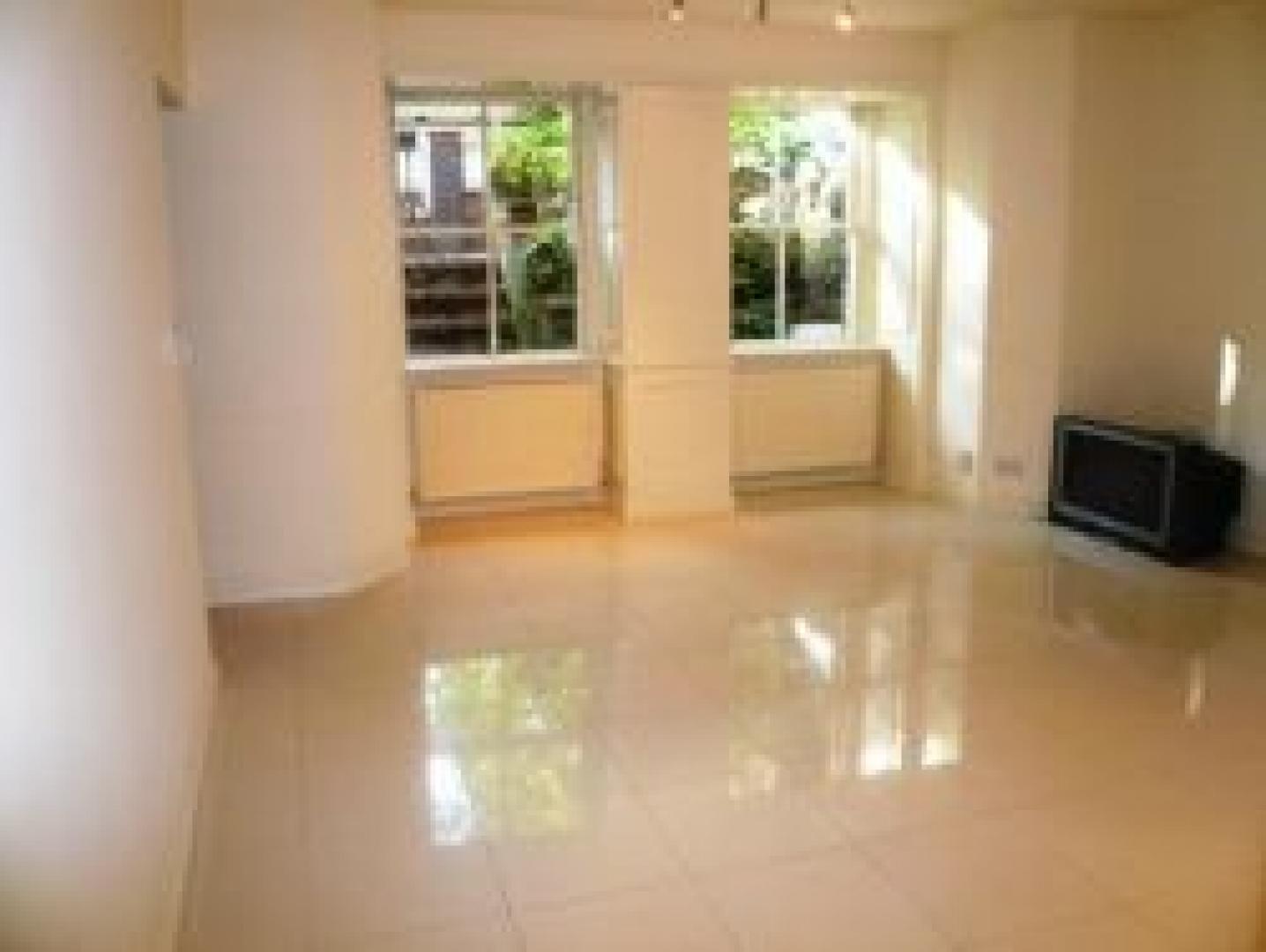 			NEW INSTRUCTION GARDEN FLAT, 2 Bedroom, 1 bath, 1 reception Flat			 Fitzjohns Avenue, HAMPSTEAD/BELSIZE