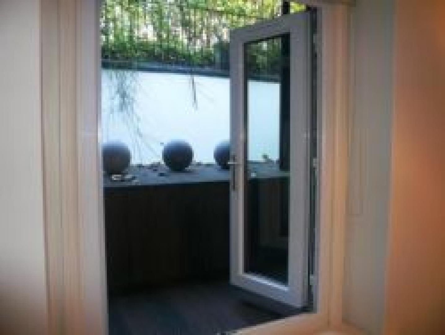 			NEW INSTRUCTION GARDEN FLAT, 2 Bedroom, 1 bath, 1 reception Flat			 Fitzjohns Avenue, HAMPSTEAD/BELSIZE