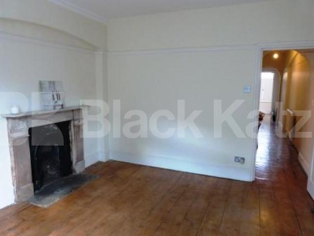 			NEW INSTRUCTION!, 2 Bedroom, 1 bath, 1 reception Flat			 Elder Avenue, Crouch End