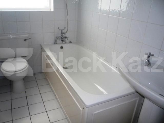 			2 Bedroom, 1 bath, 1 reception Flat			 Inderwick Road, CROUCH END