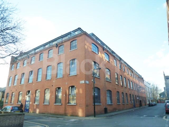 			WAREHOUSE CONVERSION, 2 Bedroom, 1 bath, 1 reception Flat			 Henshall Street, ISLINGTON/CANONBURY