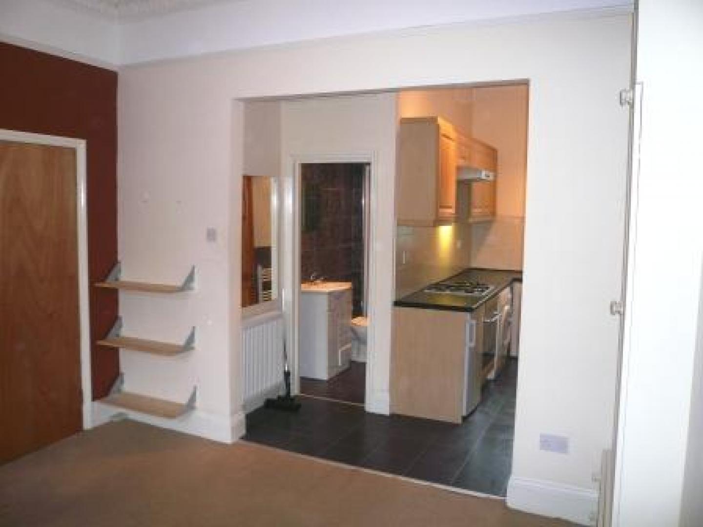 			Studio Apartment, 1 bath, 1 reception Studio			 Kylemore Road, WEST HAMPSTEAD
