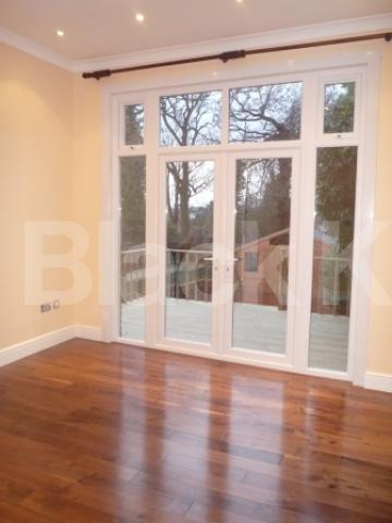 			2 Bedroom, 1 bath, 1 reception Flat			 Grove Avenue, FINCHLEY CENTRAL