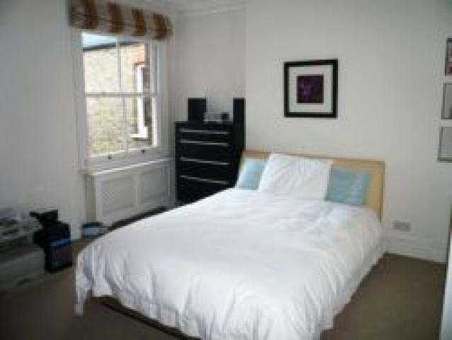 			3 Bedroom, 1 bath, 1 reception Flat			 Castellain Road, MAIDA VALE