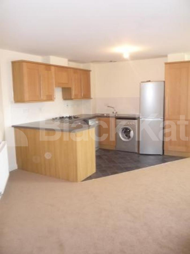 			1 Bedroom, 1 bath, 1 reception Flat			 Coppetts Road, MUSWELL HILL