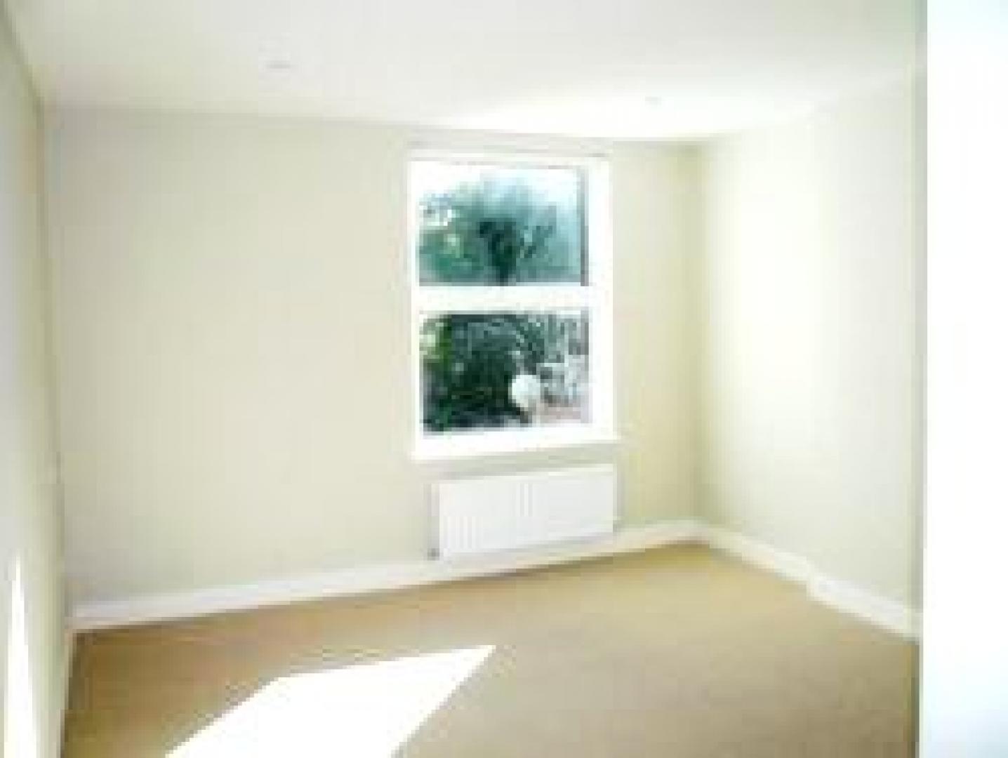 			NEW INSTRUCTION, 1 Bedroom, 1 bath, 1 reception Flat			 Skardu Road, KILBURN