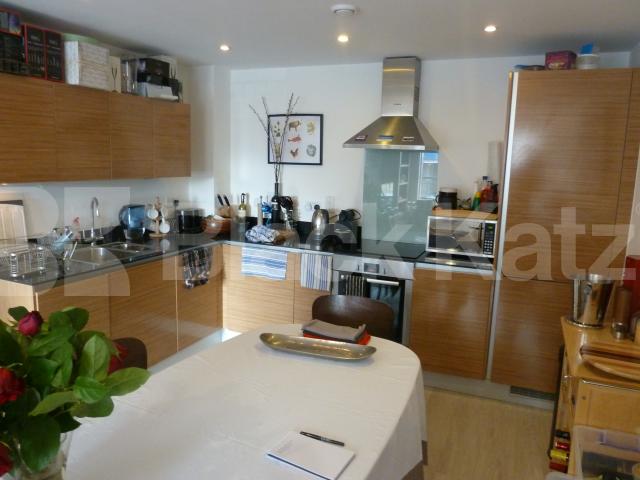 			New Build 2 bedroom, 2 bathroom apartement, 2 Bedroom, 1 bath, 1 reception Flat			 Mildmay Avenue , NEWINGTON GREEN/CANONBURY