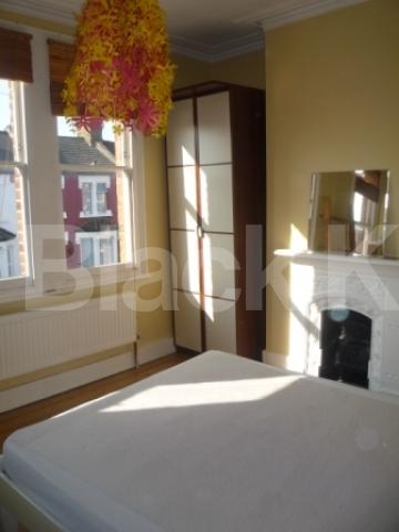 			4 Bedroom, 1 bath, 1 reception House			 Moffat Road, Palmers Green