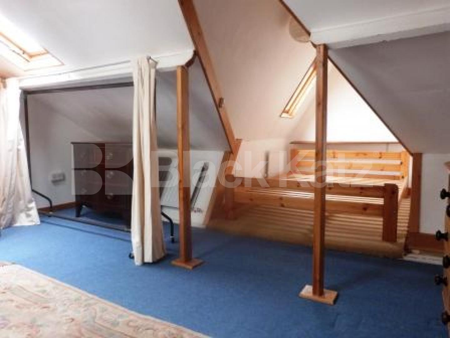 			1 Bedroom, 1 bath, 1 reception Flat			 Uplands Road, Crouch End